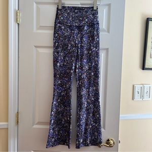 Lululemon groove pants